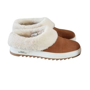 Blondo Suri Waterproof Slip-On Brown Suede Sneaker Size 7.5